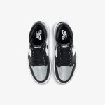 Wmns Air Jordan 1 Retro High OG 'Silver Toe' - Image 4