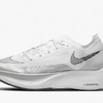 Wmns Nike ZoomX Vaporfly NEXT% 2 'White Metallic Silver'
