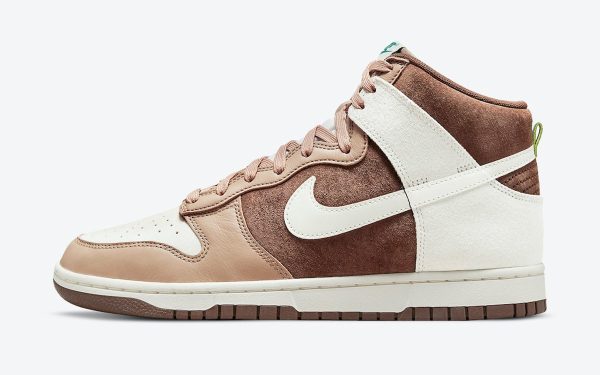 Nike Dunk High 'Light Chocolate'