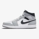 Air Jordan 1 Mid 'Light Smoke Grey'