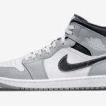 Air Jordan 1 Mid 'Light Smoke Grey'