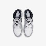 Air Jordan 1 Mid 'Light Smoke Grey' - Image 4