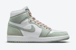 Wmns Air Jordan 1 Retro High OG 'Seafoam' - Image 2
