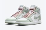 Wmns Air Jordan 1 Retro High OG 'Seafoam' - Image 3