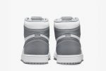 Air Jordan 1 Retro High OG 'Stealth' - Image 5