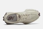 Wmns New Balance 327 'Beige Sea Salt' - Image 4