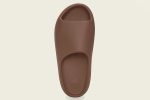 Adidas Yeezy Slides 'Flax' - Image 3