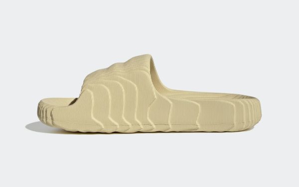 Adidas Adilette 22 Slides 'Desert Sand'