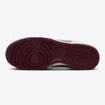 Nike Dunk Low Premium 'Valentine's Day' - Image 6
