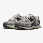 Wmns Nike Air Zoom Vomero 5 'Cobblestone' - Image 3