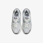 Wmns Nike Zoom Vomero 5 'Wolf Grey Cool Grey' - Image 4