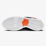 TIGHTBOOTH x Nike Dunk Low SB - Image 6
