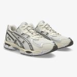 vanilla pale oak asics - Side product view