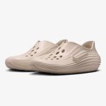 light orewood brown slip-on - Side product view