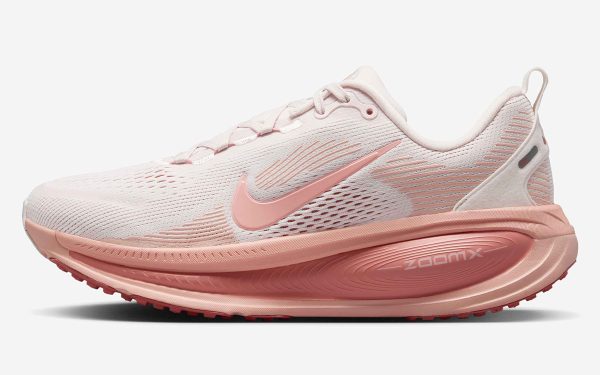 Wmns Nike Vomero 18 'Light Soft Pink'