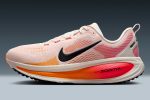 Wmns Nike Vomero 18 'Sail Bright Crimson'