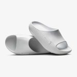 summit white nike slide - Side product view