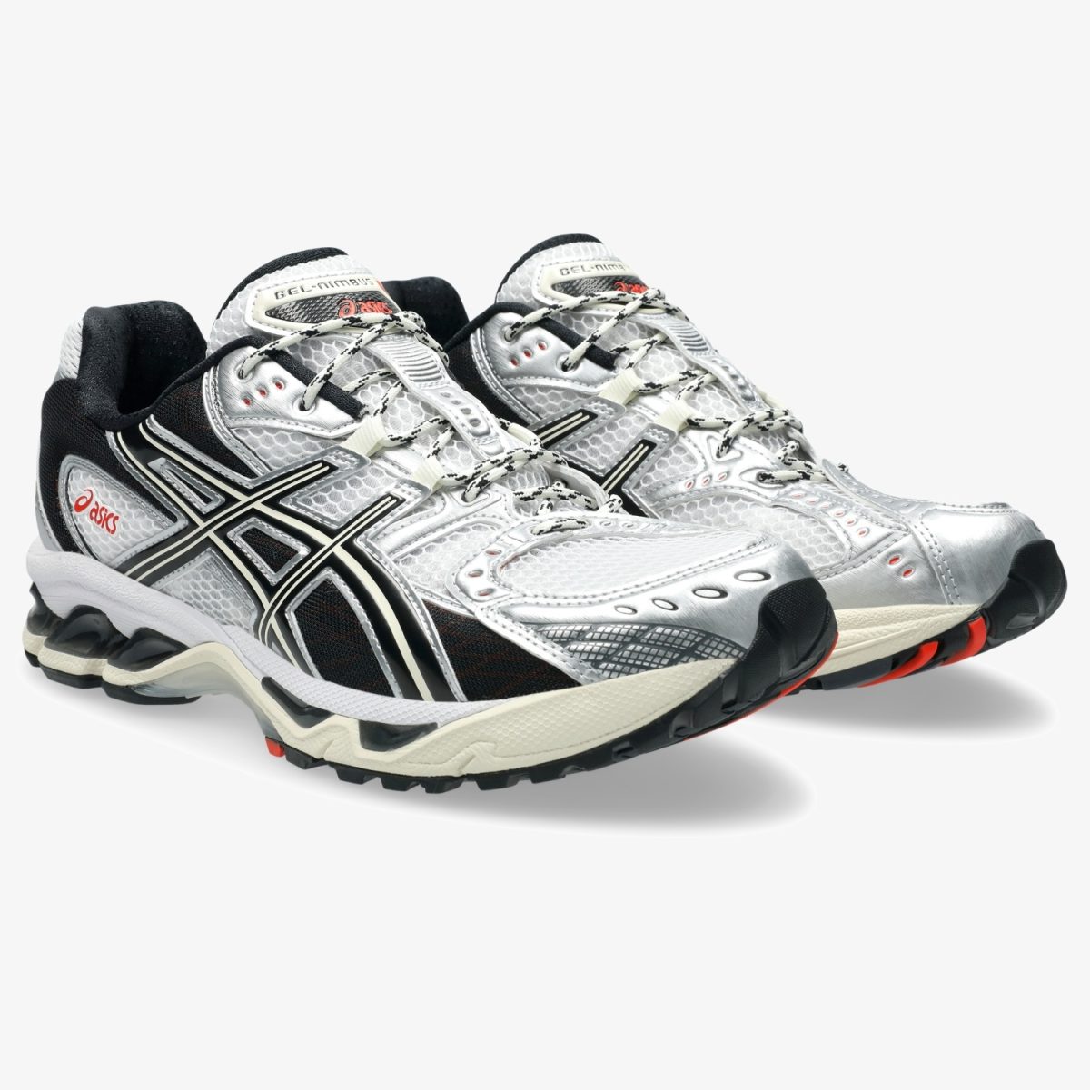 gel-nimbus 10.1 runner - Side product view