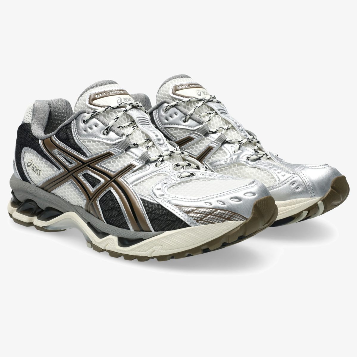 gel-nimbus 10.1 runner - Side product view