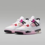 comic jordan 4 - Side product view