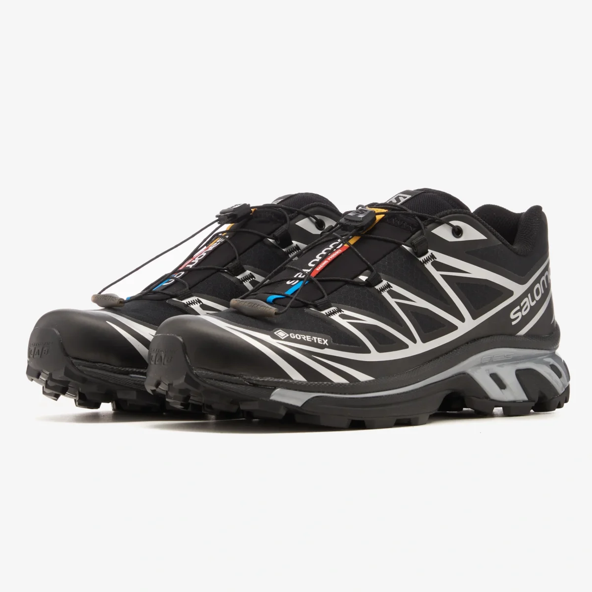 salomon black technical sneaker - Side product view
