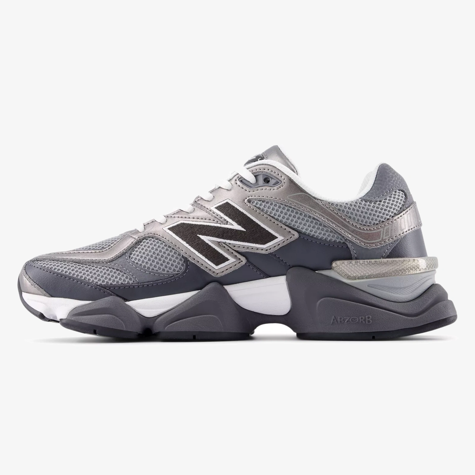 9060 Magnet Faded Black sneakers in grey and black with a sculpted midsole